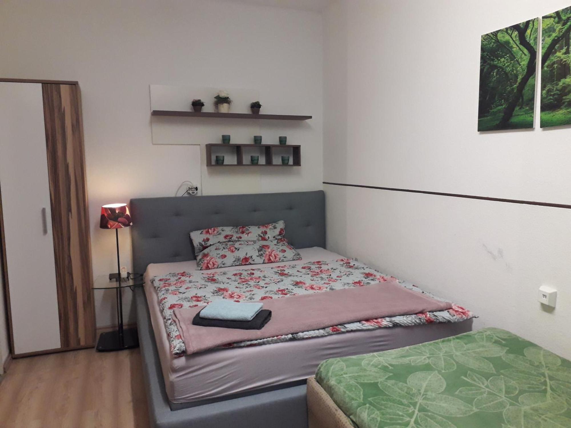 Apartment Ap 1 Im Zentrum Steyr, Bestrooms Eu Kültér fotó