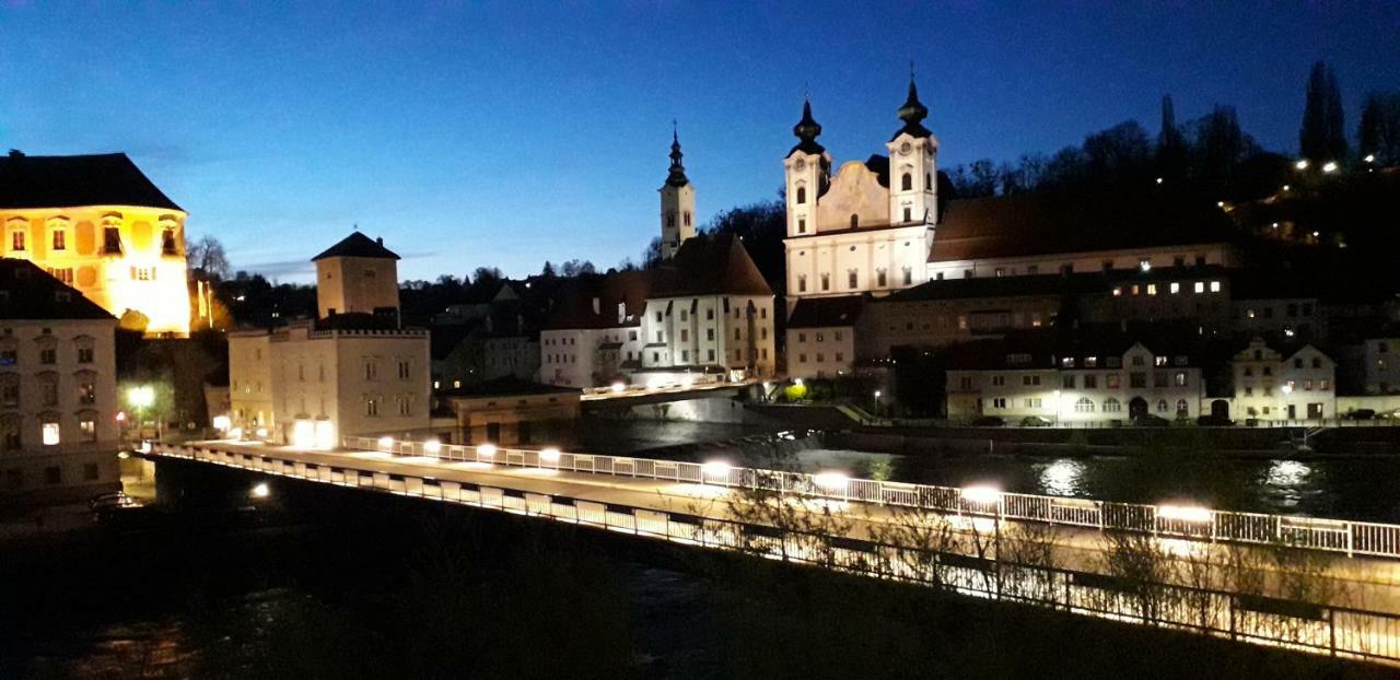 Apartment Ap 1 Im Zentrum Steyr, Bestrooms Eu Kültér fotó